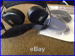 MSA Sordin Supreme Pro-X, Black Ref 75302-X-02 Gel Earmuff. Behind the neck